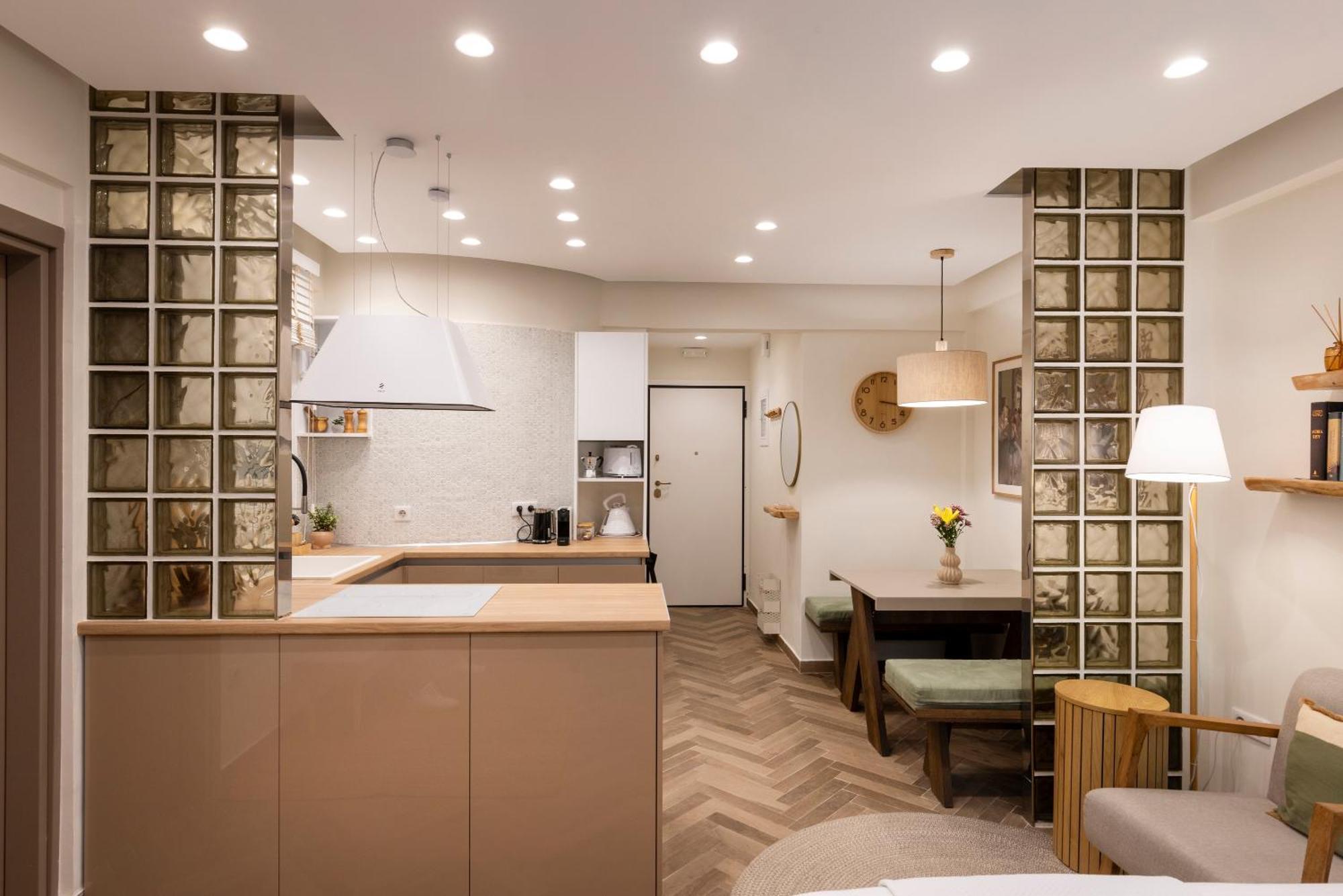 Studio Flat 21 At Evangelismos Metro Stn Athena Bagian luar foto